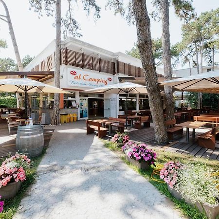 Camping Sabbiadoro Lignano Sabbiadoro Exterior foto