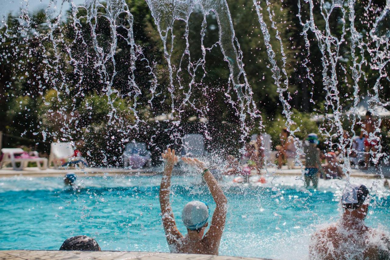 Camping Sabbiadoro Lignano Sabbiadoro Exterior foto
