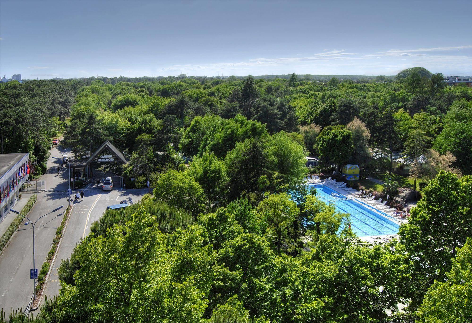 Camping Sabbiadoro Lignano Sabbiadoro Exterior foto